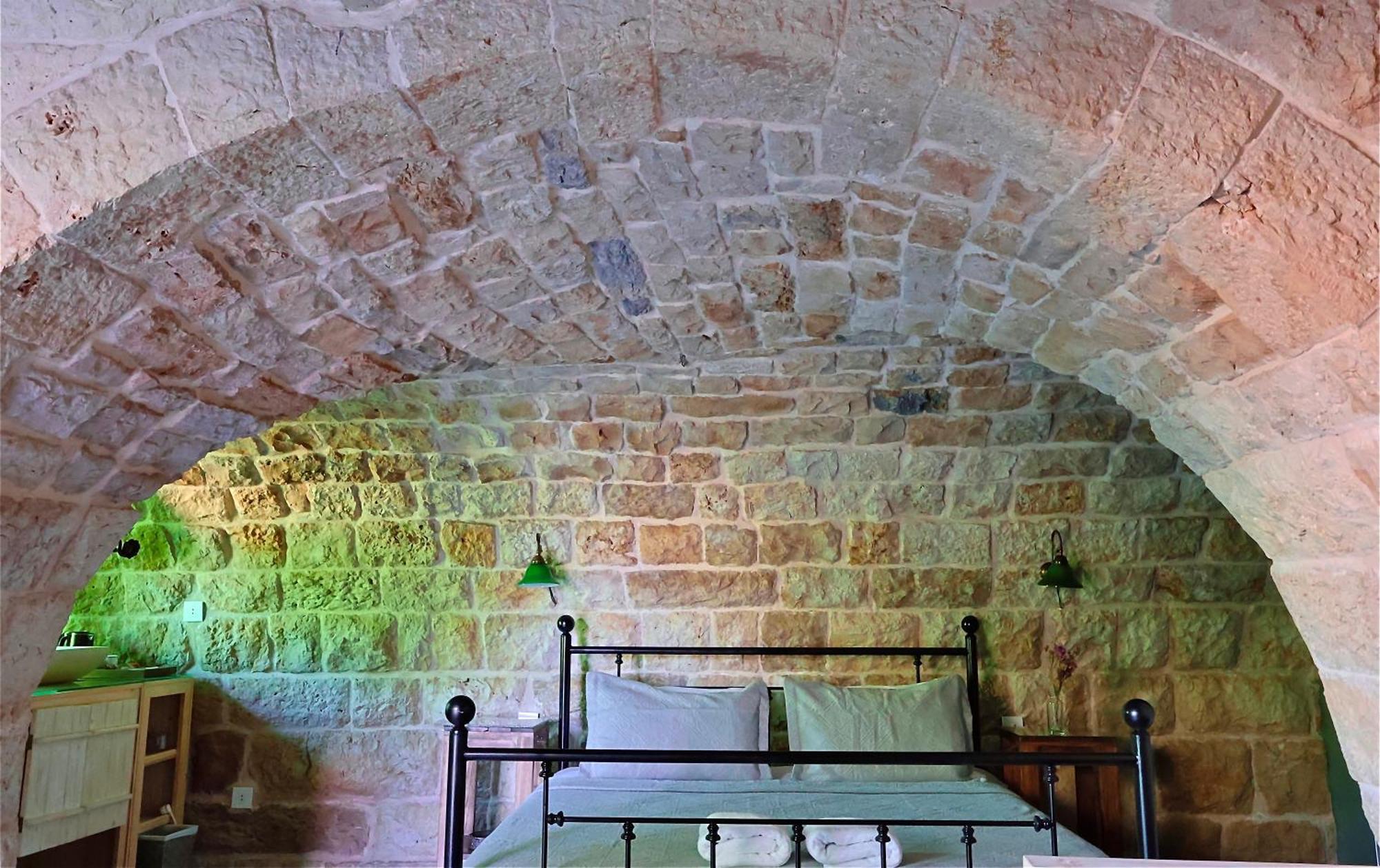 Stone Cellars Hotel Douma ภายนอก รูปภาพ
